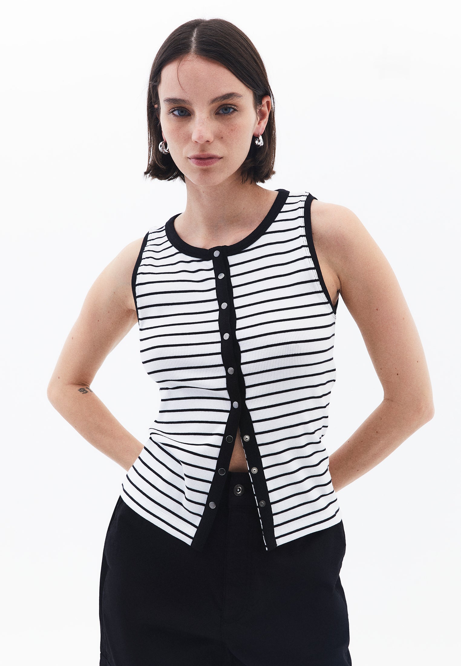 Crew Neck Striped Tank Top - WHITE/BLACK