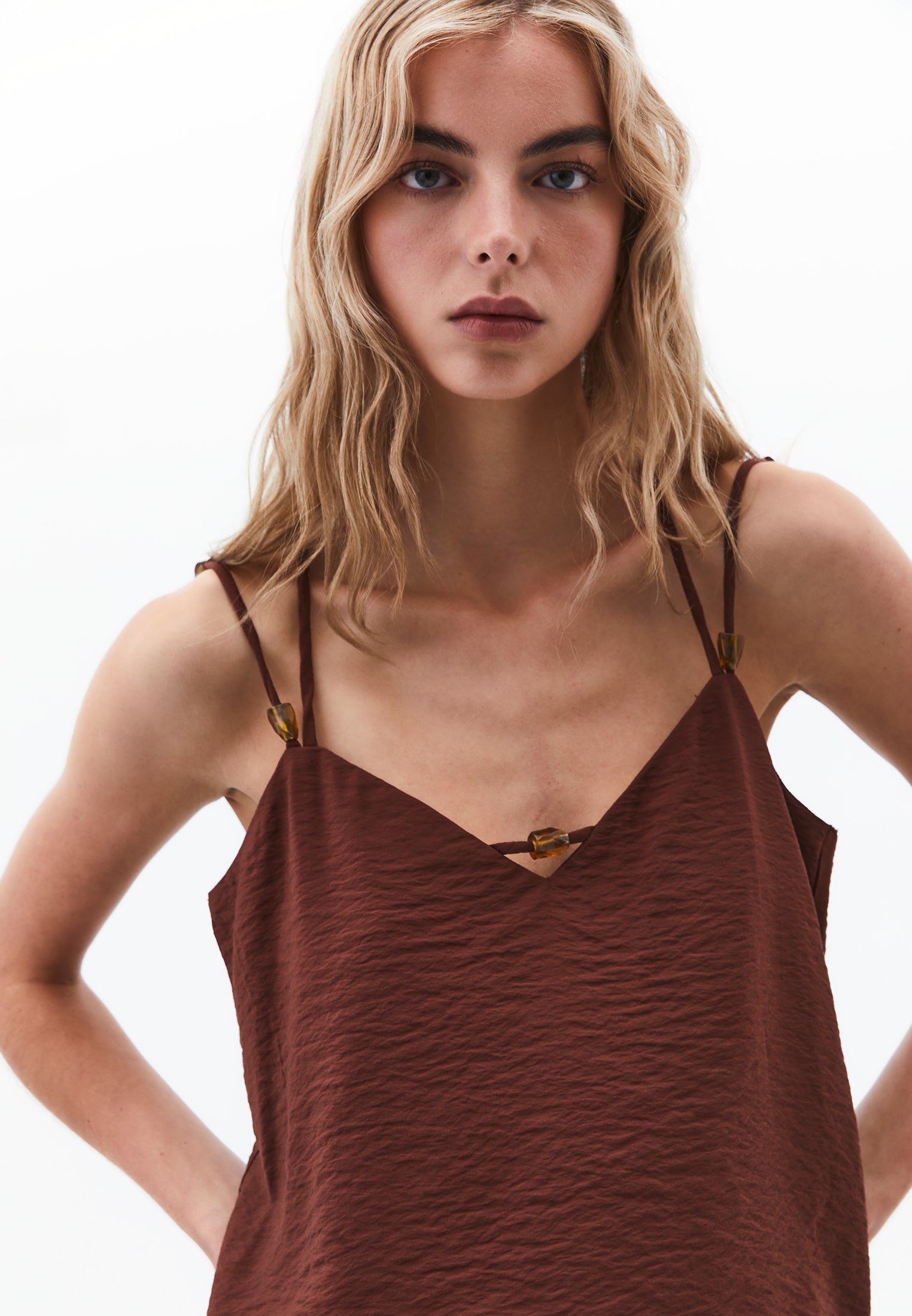 V-Neck Blouse - CHOCOLATE FONDANT