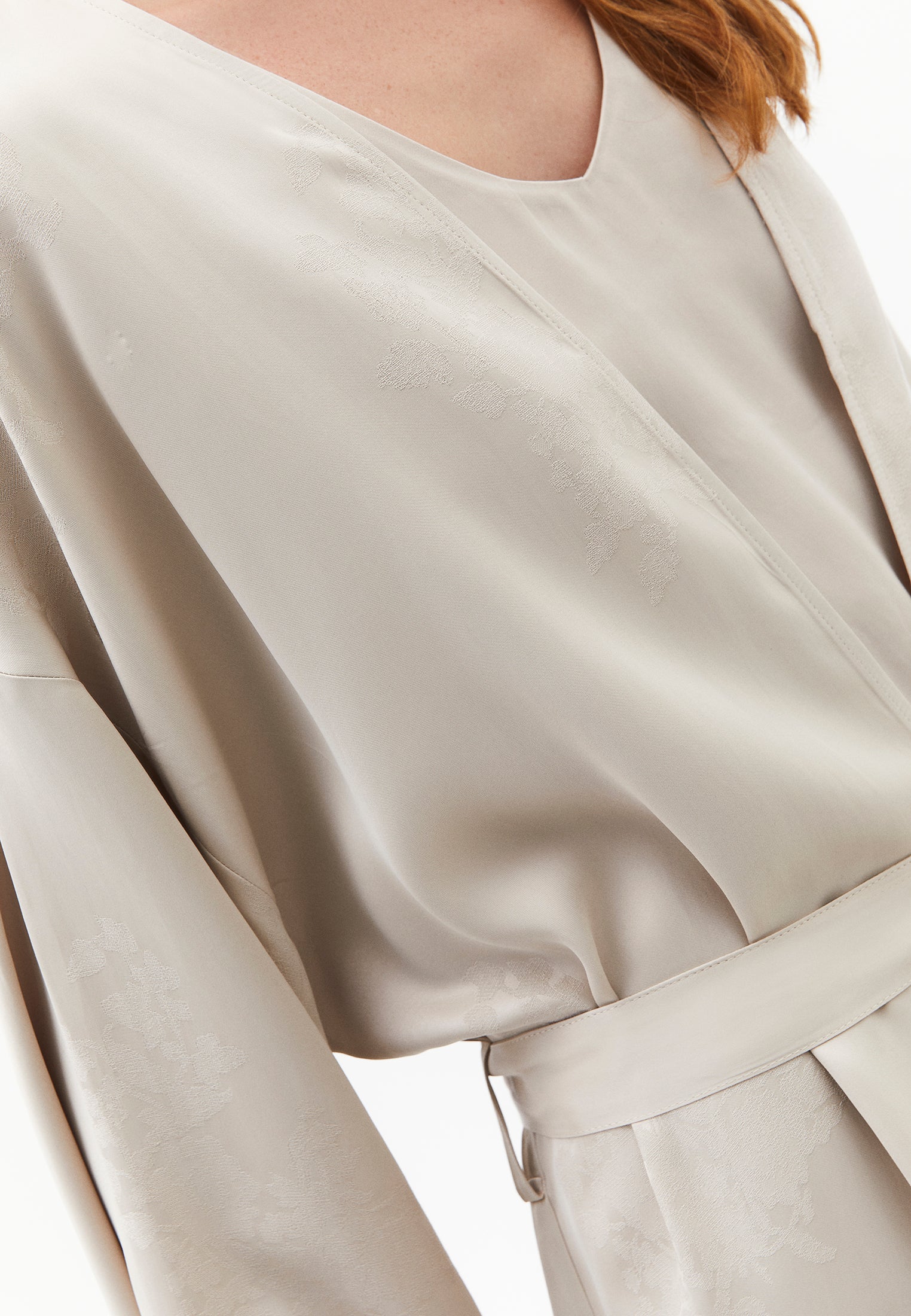 Long Embroidered Detail Oversize Kimono - FEATHER GRAY