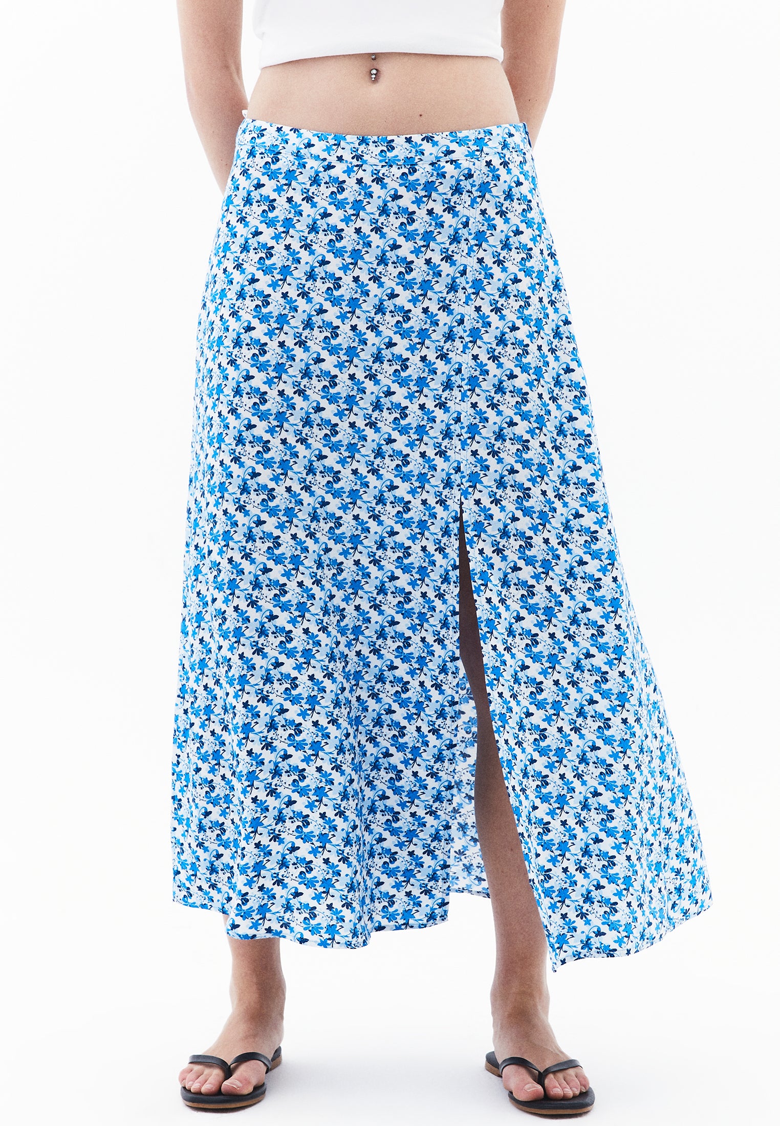 Midi Skirt With Slit Detail - FLORAL COMB