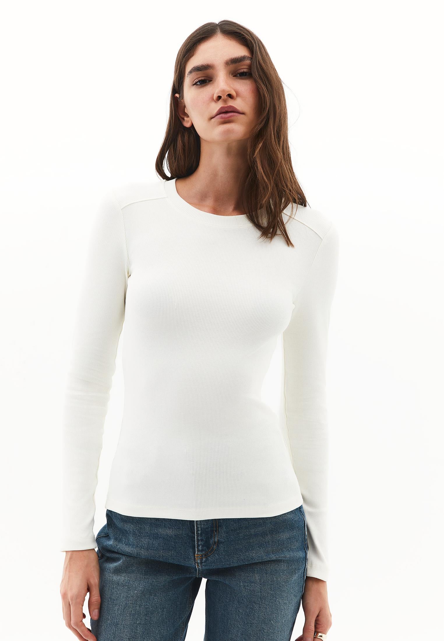 Bodycon Crew Neck T-Shirt - ICE MILK