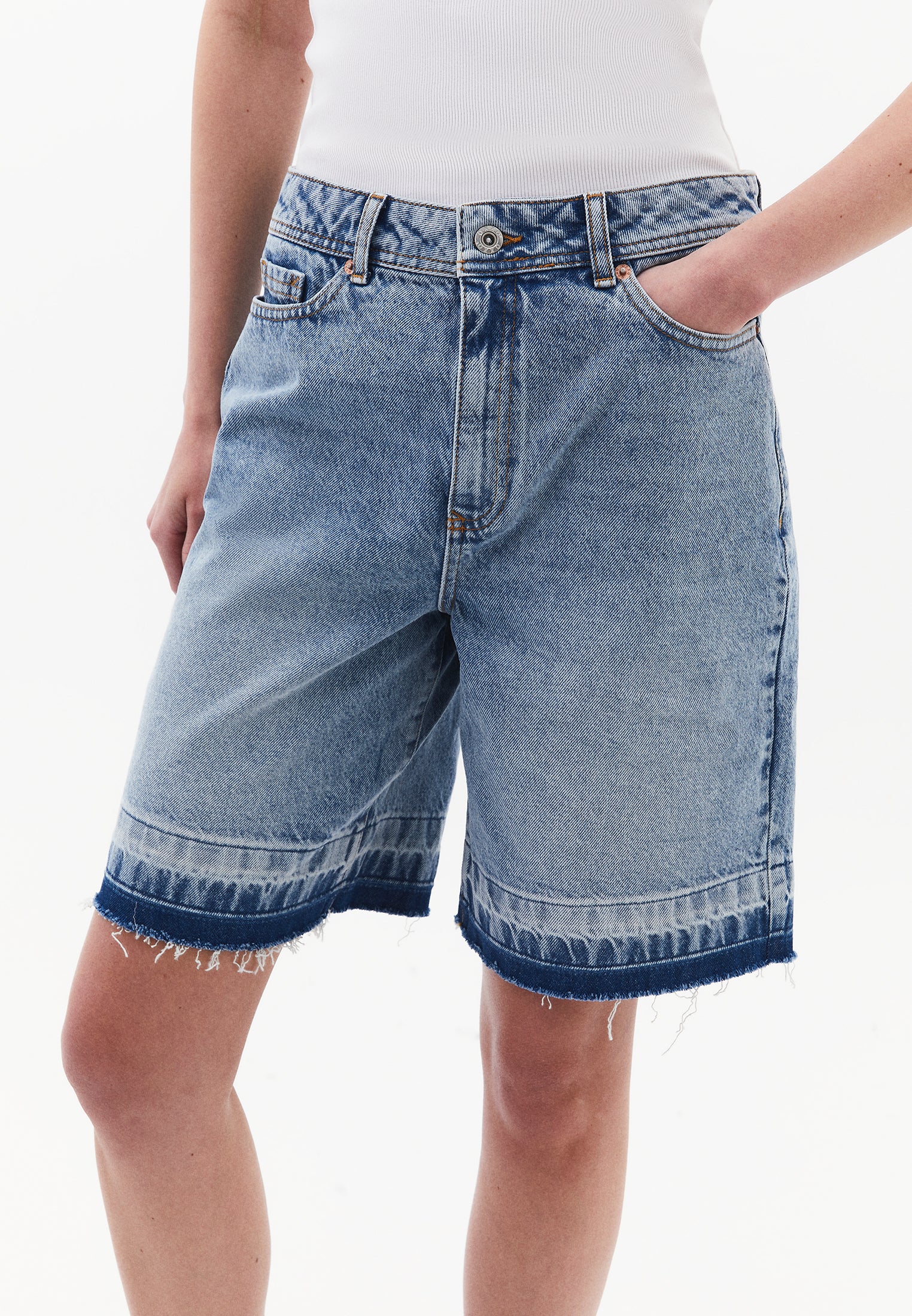 شورت صيفي قصير من الدنيم - دنيم أزرق فاتح