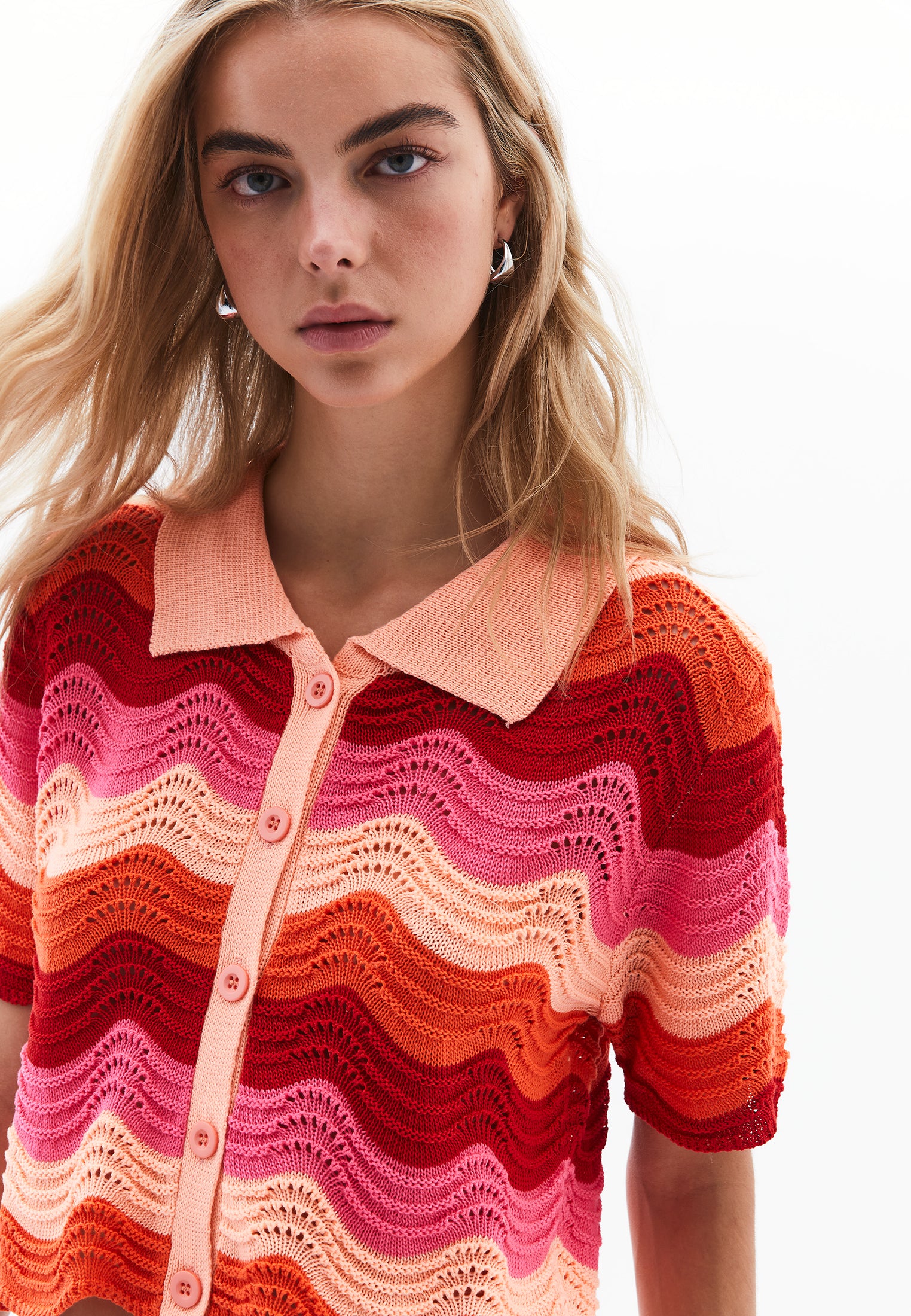 قميص بياقة بولو - مخطط بمزيج من الخطوط