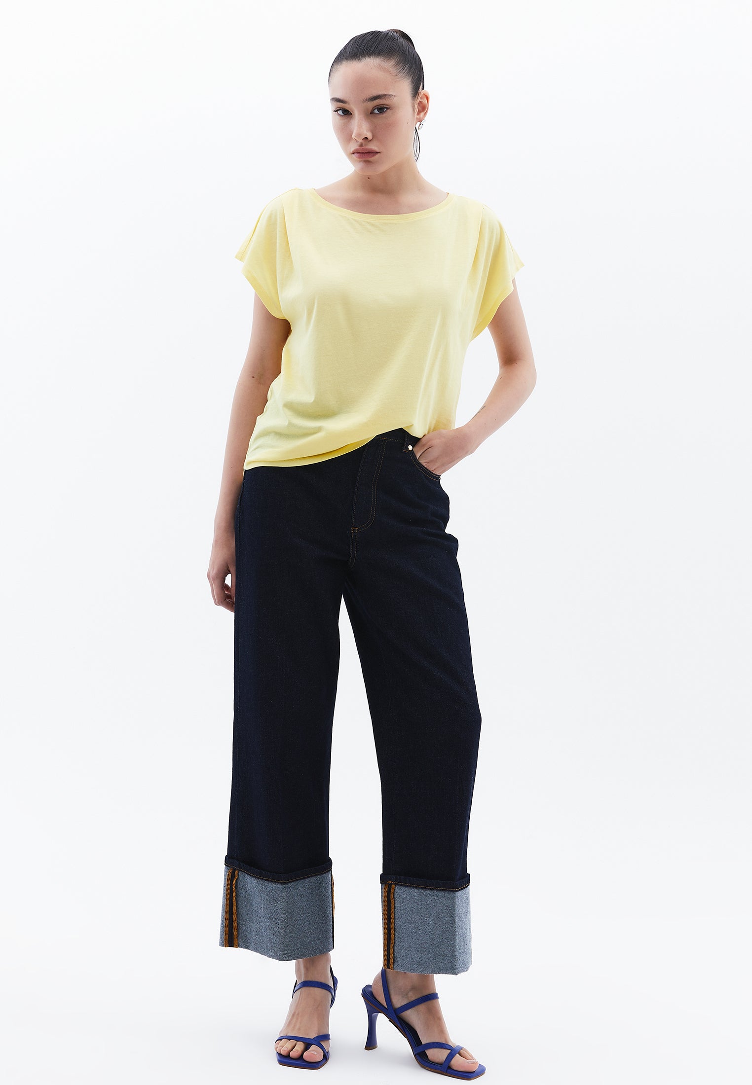 تي شيرت برقبة قارب - صن شاين