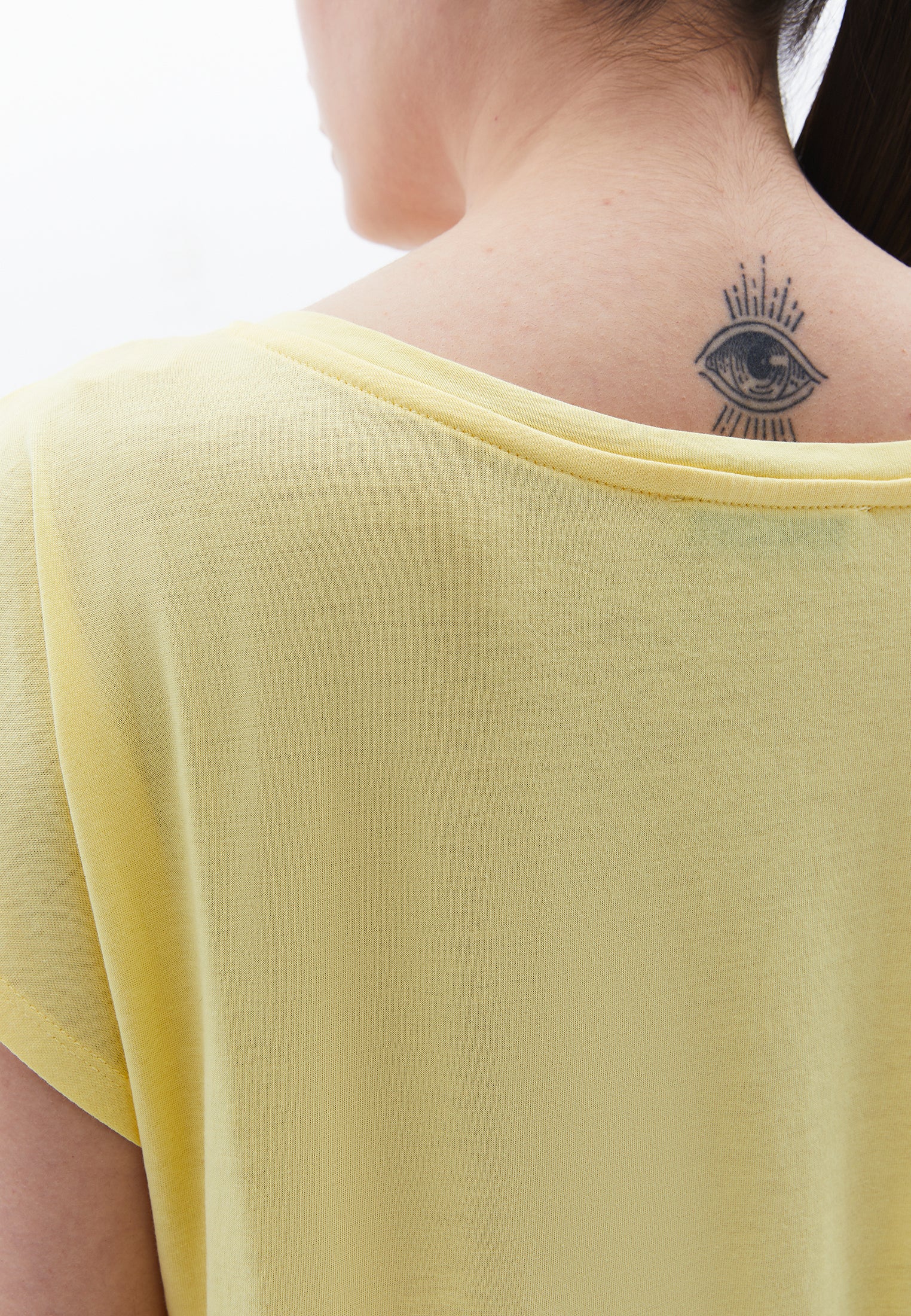 تي شيرت برقبة قارب - صن شاين