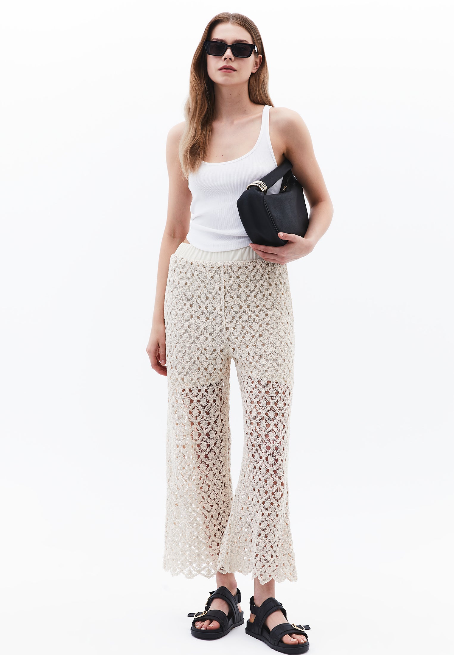 سروال مستقيم الساق - حليب اللوز