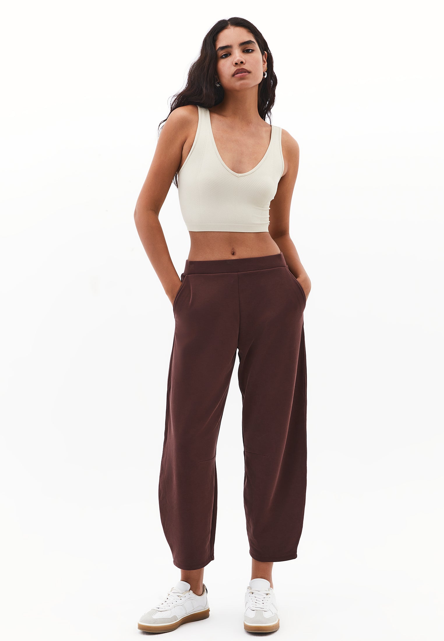 بنطلون بساق برميلية - BITTER CHOCOLATE