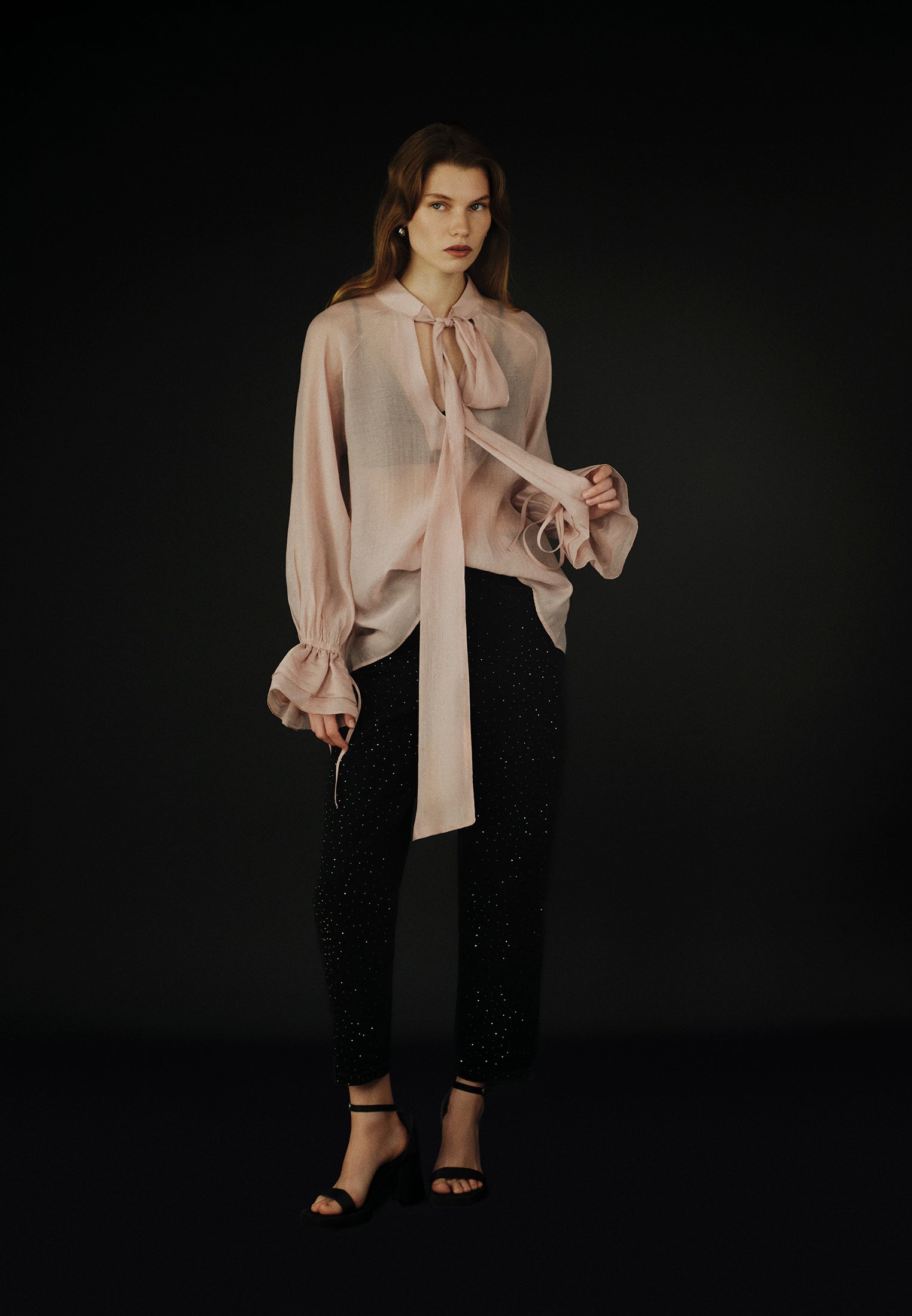 Ultra High Waist Mom Jeans Pants With Stone Details - BLACK DENIM