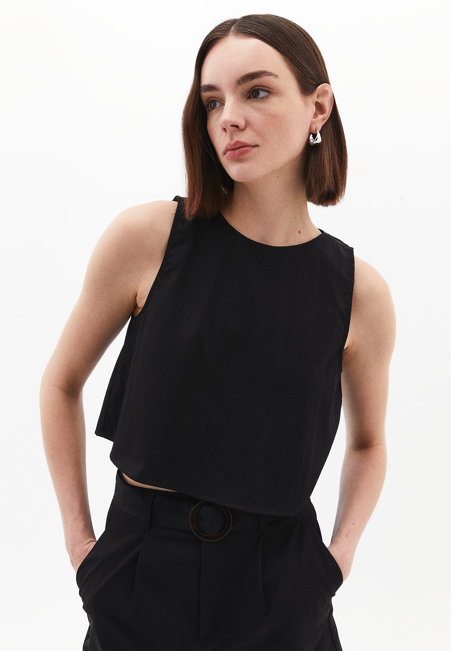 Sleeveless Tank Top With Crew Neck - BLACK