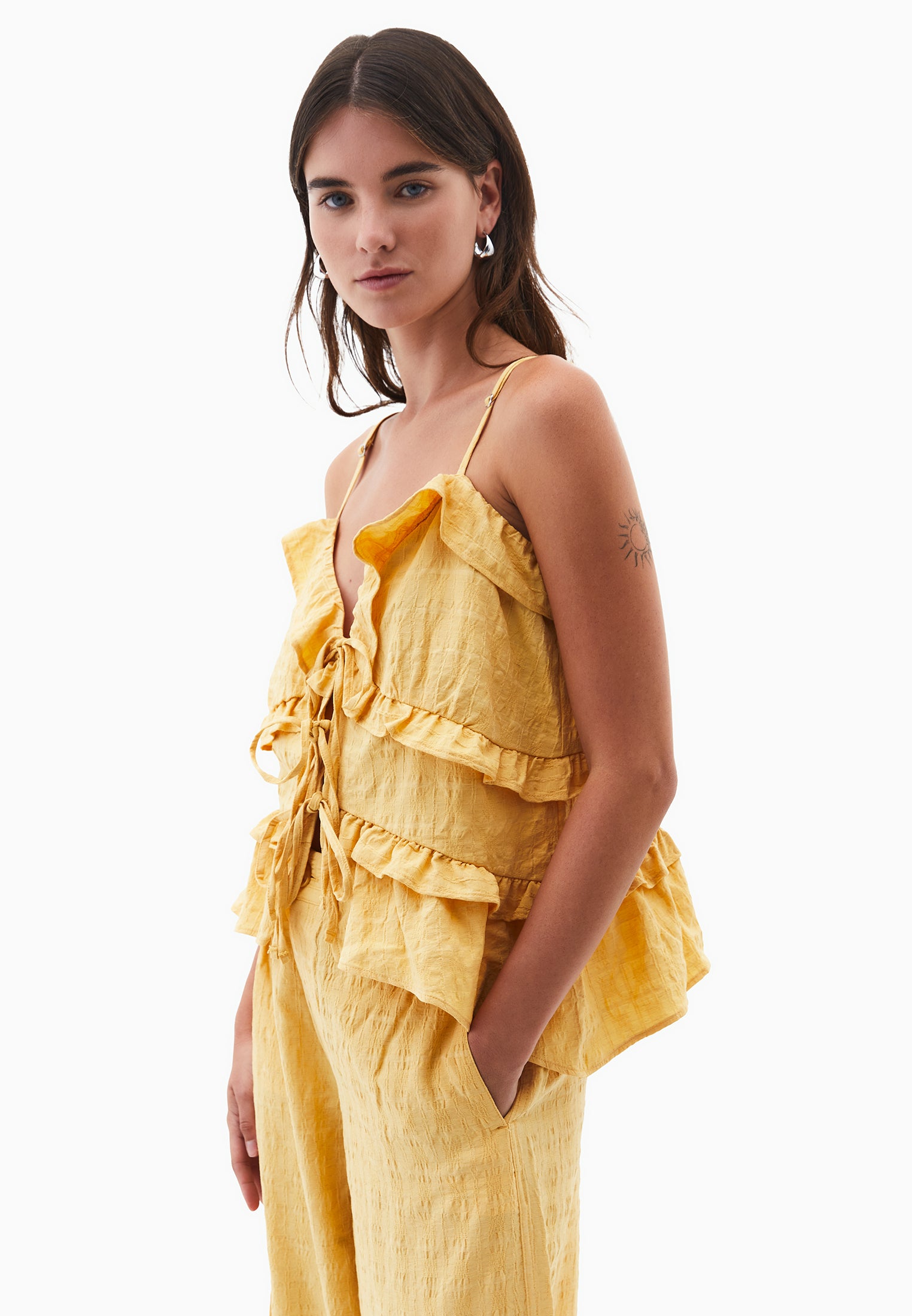 بلوزة جاكار بياقة على شكل حرف V - أصفر برتقالي