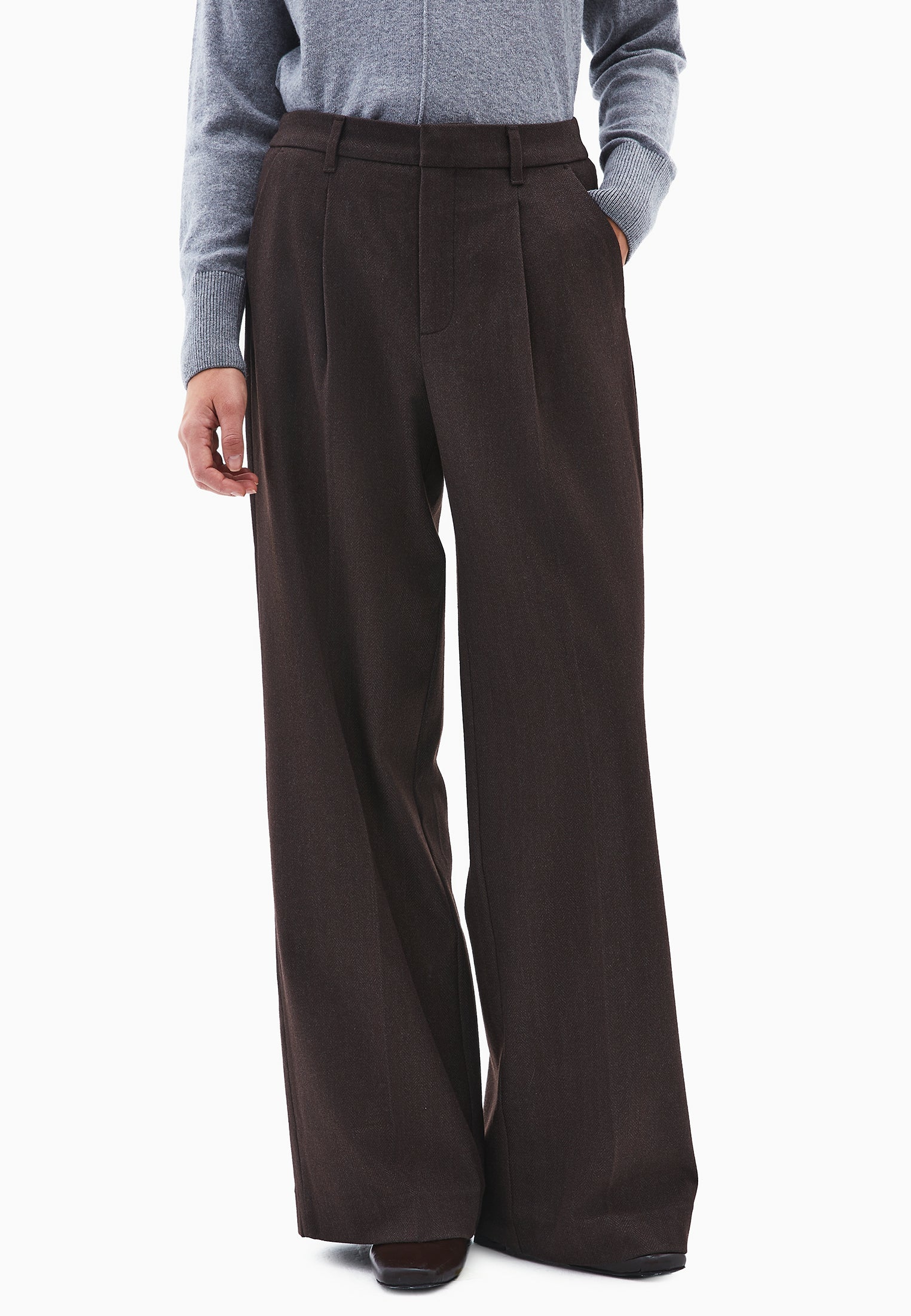 Pleated Wide Leg Trousers - CHOCOLATE TORTE