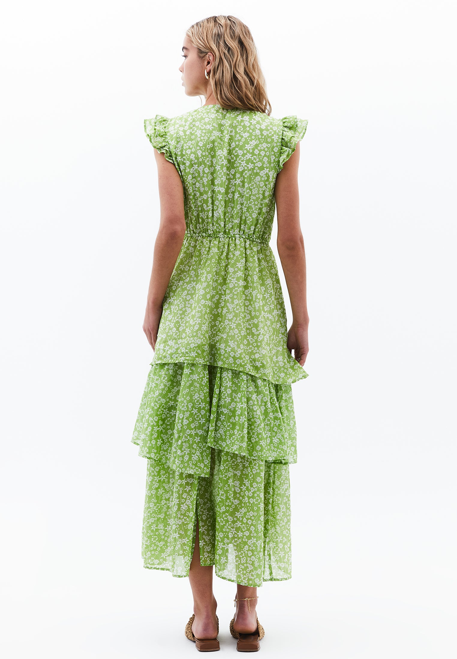 فستان طويل مع تفاصيل كشكش - مشط زهري