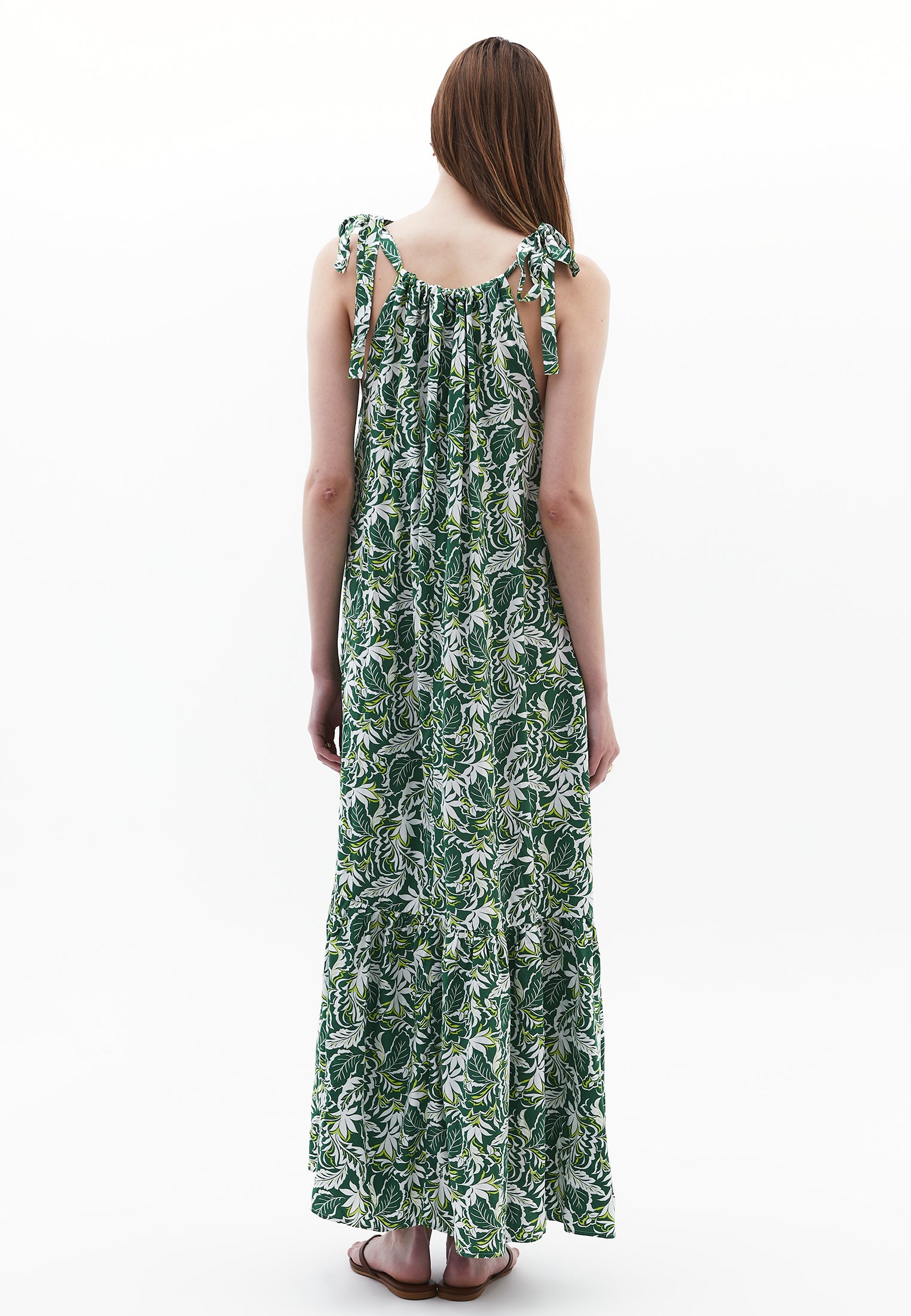 فستان بربطة عنق حول العنق - مشط زهور