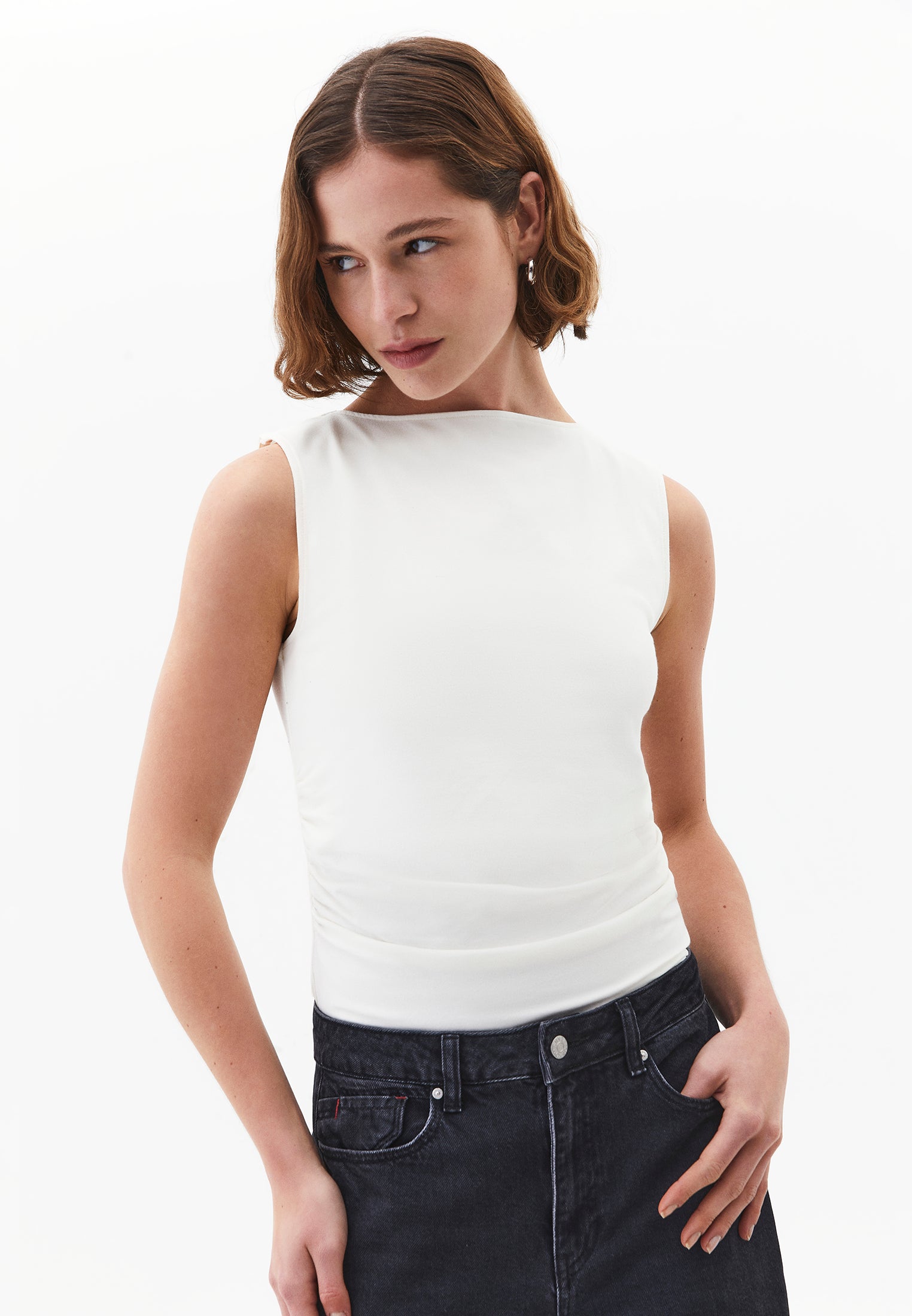 Boat Neck Bodycon Tank Top - ICE MILK