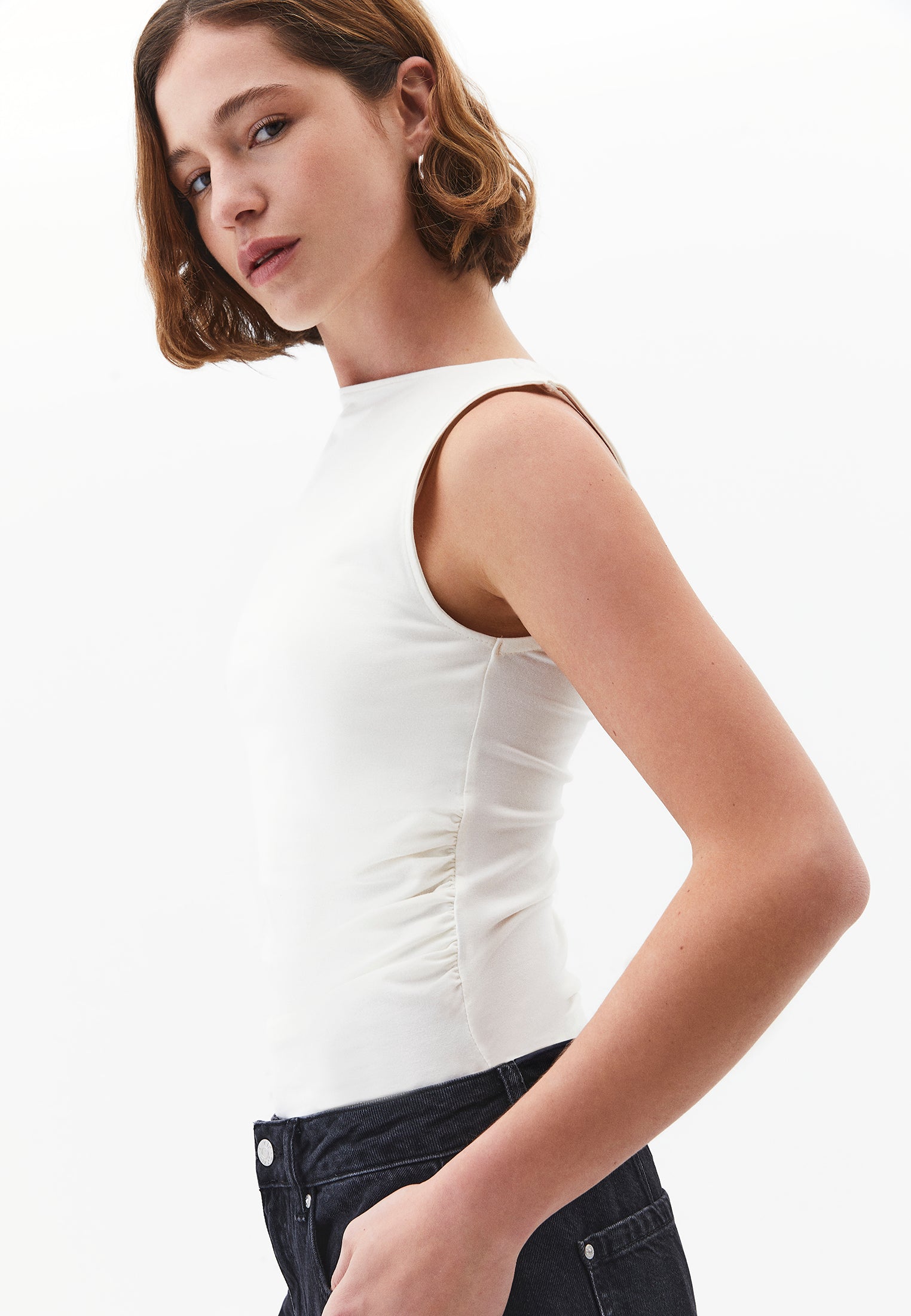 Boat Neck Bodycon Tank Top - ICE MILK