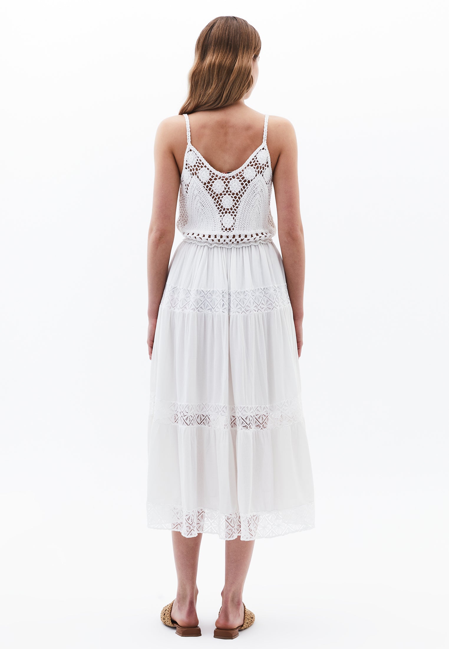 فستان بوهيمي برقبة عميقة بقصّة بوهيمية - حليب مثلج