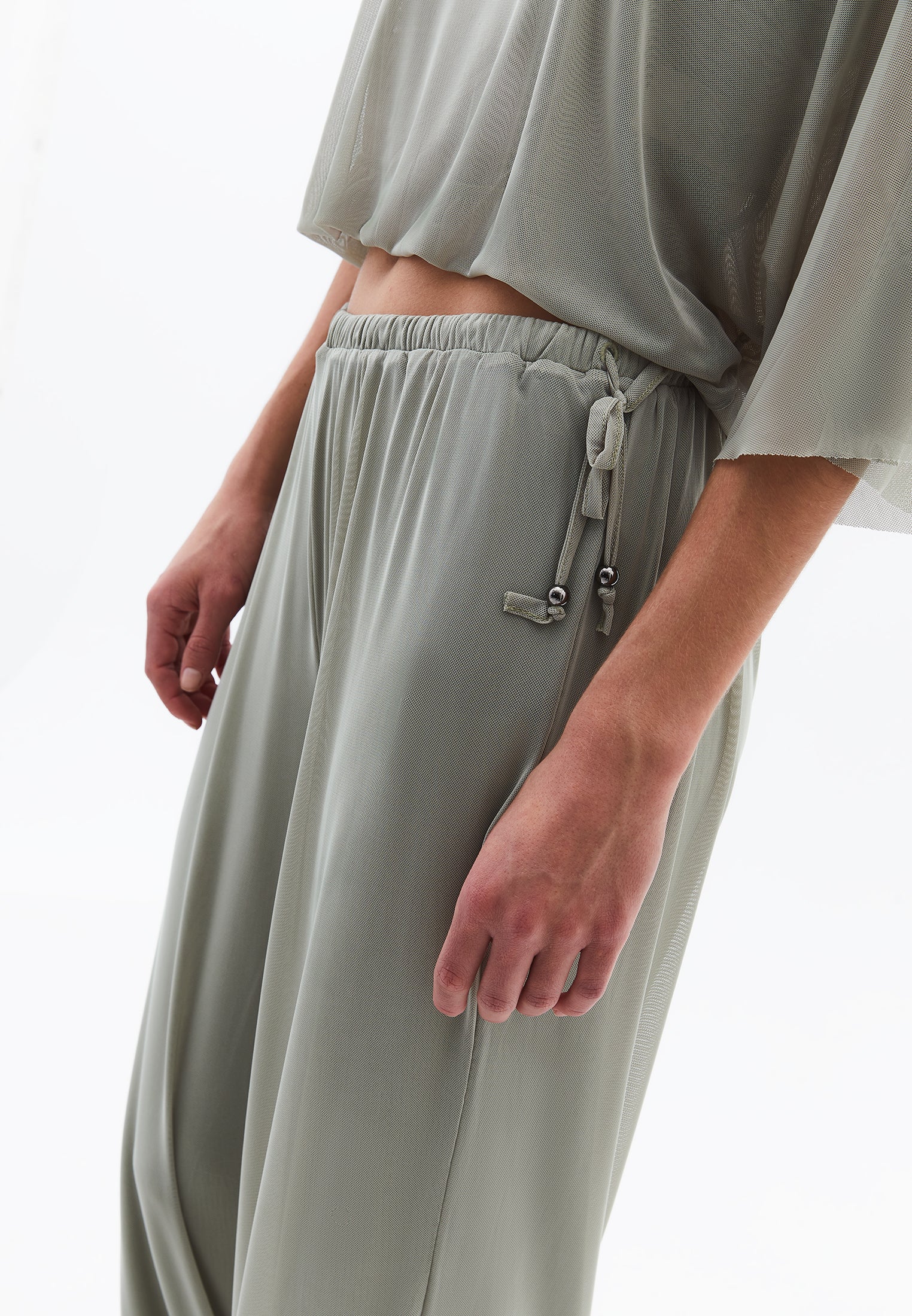 Balloon Form Jogger Pants - TEA