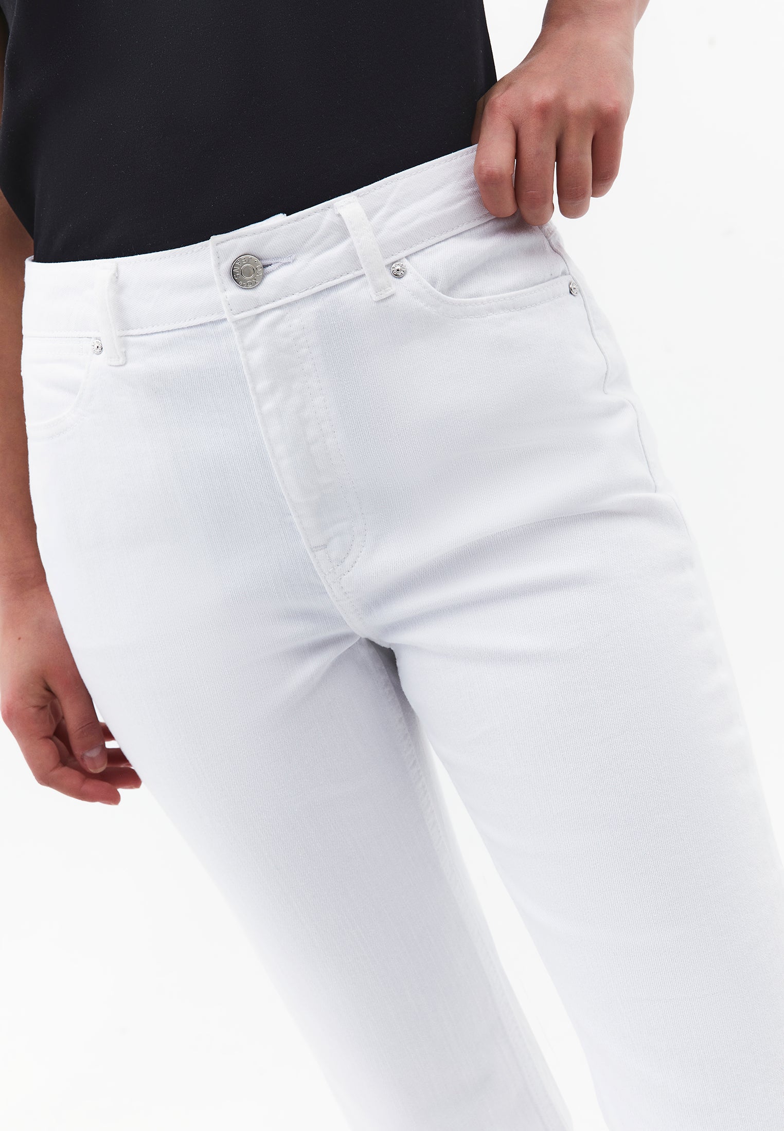 High Waist Spanish Hem Pants With Pocket Detail - WHITE DENIM