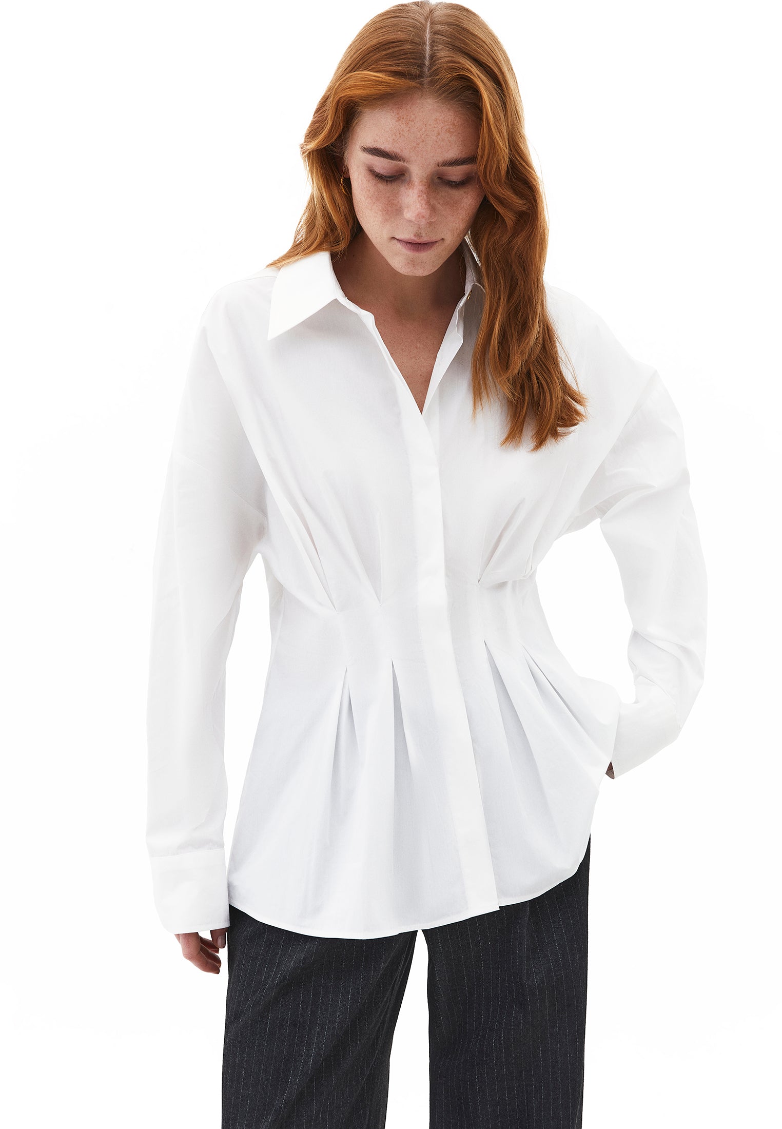 Standard Pleated Shirt With Closed Fit - WHITE